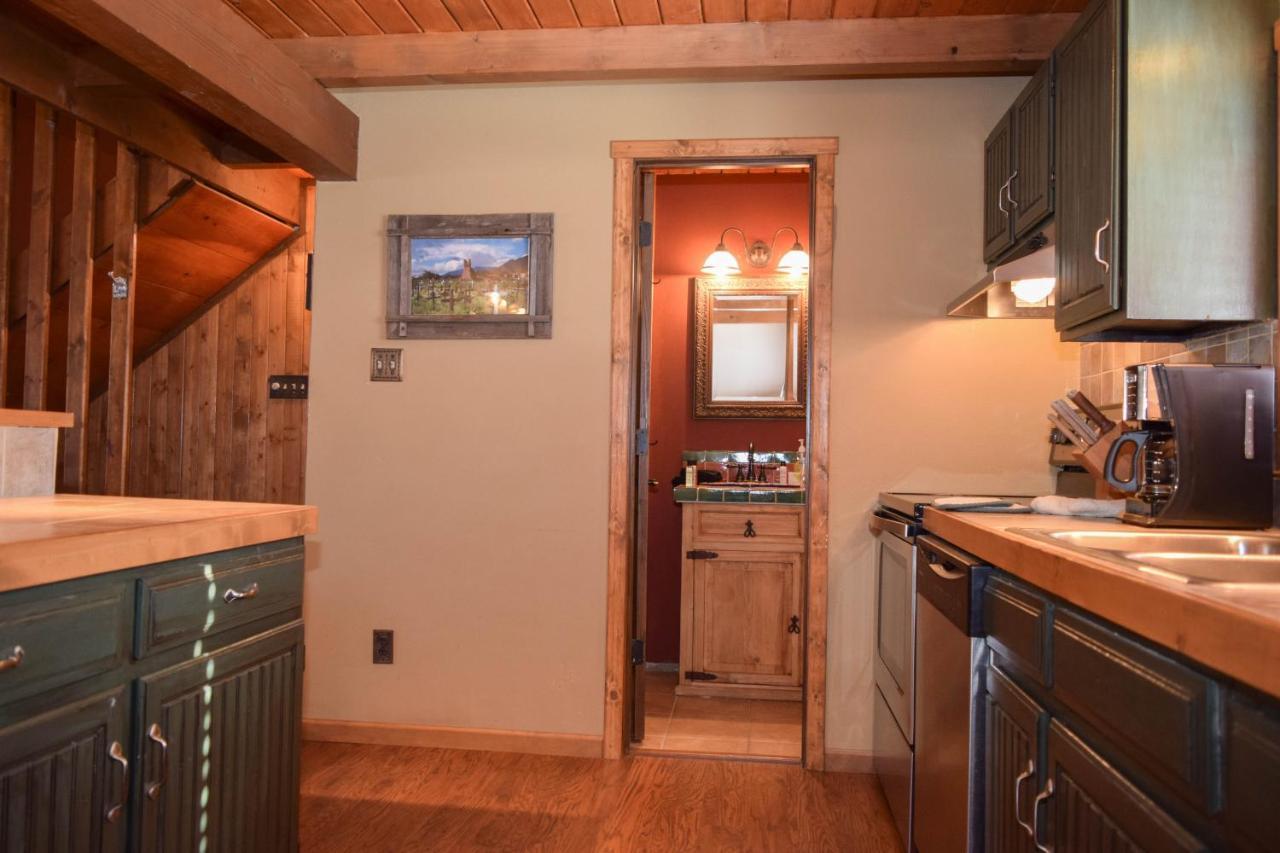 レッドリバーAspen West 5 Townhouse With High Speed Wifiアパートメント エクステリア 写真